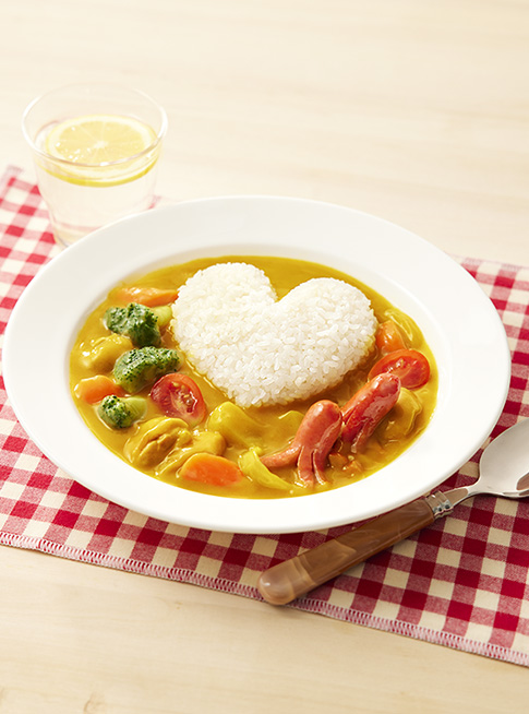 好侍食品_爱心咖喱饭